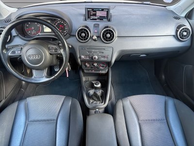 Audi A1 14 TFSI 122 Attraction toit ouvrant panoramique son Bose excellent &eacute;tat garantie 12 mois   - 2