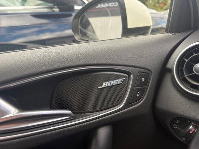 Audi A1 14 TFSI 122 Attraction toit ouvrant panoramique son Bose excellent &eacute;tat garantie 12 mois   - 17