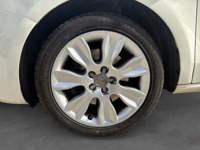 Audi A1 14 TFSI 122 Attraction toit ouvrant panoramique son Bose excellent &eacute;tat garantie 12 mois   - 18