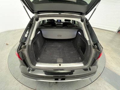 Audi A4 Avant 30 TDI 136 S tronic 7 Business Line - 12