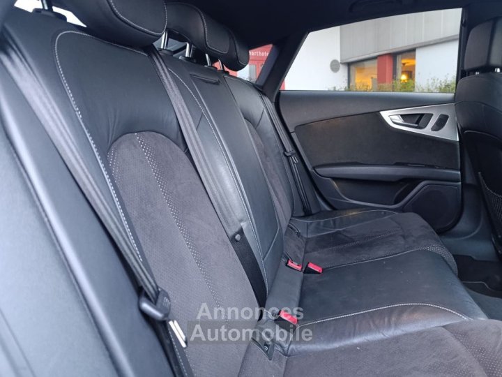 Audi A7 Sportback II 30 TDI V6 Quattro S-Tronic7 218 cv S-LINE - 13
