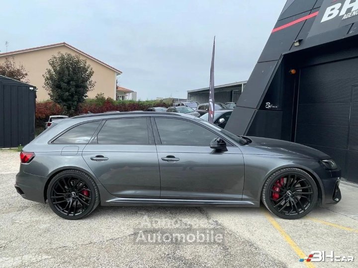 Audi RS4 29 TFSI 450 Quattro - Matrix LED Dynamique - Coffre &eacute;lec - Suivi & Garantie 12 Mois - 10