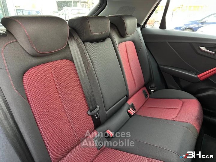 Audi Q2 10 30 TFSI 115 SPORT S-TRONIC BVA - 11