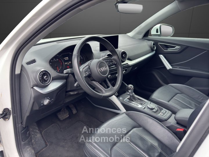 Audi Q2 40 TFSI 20 190CH QUATTRO S TRONIC DESIGN LUXE 1ere main Française - 10