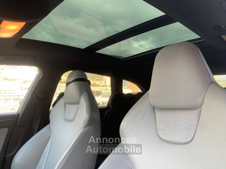 Audi RS4 IV AVANT 42 V8 FSI 450 QUATTRO S TRONIC 7 - 11