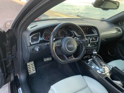 Audi RS4 IV AVANT 42 V8 FSI 450 QUATTRO S TRONIC 7   - 12