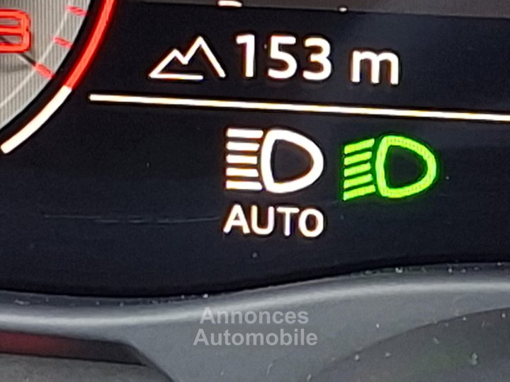 Audi Q2 35 TFSI 150 S tronic 7 S line - 9