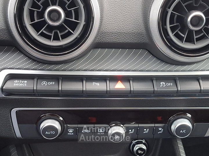 Audi Q2 35 TFSI 150 S tronic 7 S line - 14