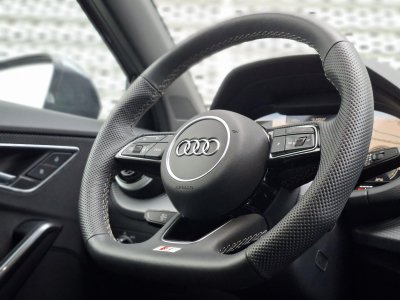 Audi Q2 35 TFSI 150 S tronic 7 S line   - 43