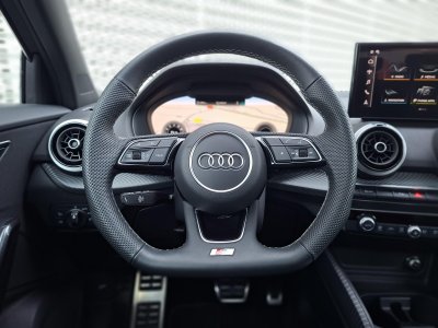 Audi Q2 35 TFSI 150 S tronic 7 S line   - 45