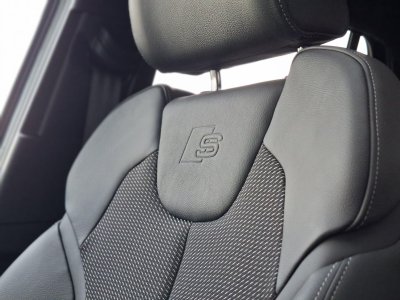 Audi Q2 35 TFSI 150 S tronic 7 S line   - 48