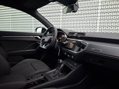 Audi Q3 Sportback 35 TDI 150 ch S tronic 7   - 7