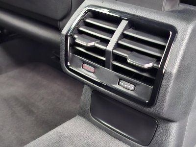 Audi Q3 Sportback 35 TDI 150 ch S tronic 7   - 11