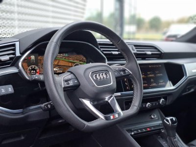 Audi Q3 Sportback 35 TDI 150 ch S tronic 7   - 43