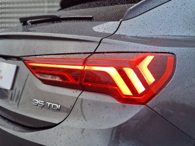 Audi Q3 Sportback 35 TDI 150 ch S tronic 7   - 50