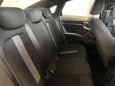 Audi A3 BERLINE Berline 35 TFSI Mild Hybrid 150 S tronic 7 Business line   - 7