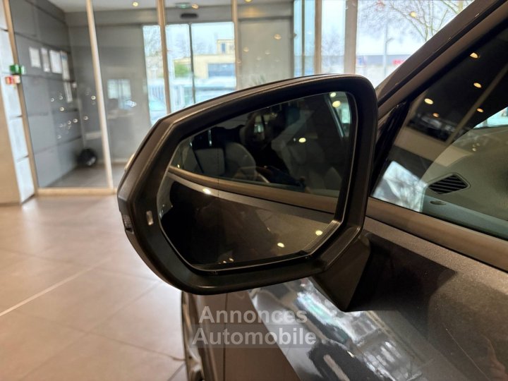 Audi Q2 35 TFSI 150 S tronic 7 S line Plus - 31