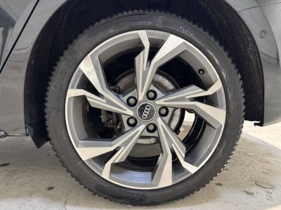 Audi A3 Sportback 40 TFSIe 204 S tronic 6 S Line   - 17