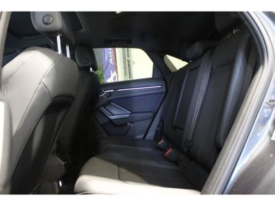 Audi Q3 Sportback 20 35 TDI S-line - 150ch - Garantie - V&eacute;hicule Fran&ccedil;ais - Suivi complet   - 12