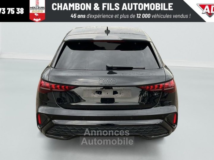 Audi A3 Sportback NOUVELLE 45 TFSI E HYBRIDE RECHARGEABLE 272 S tronic 6 S line - 7