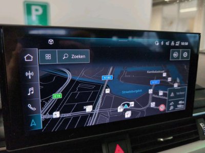 Audi A4 35TDi Avant 163 STRONIC   - 9