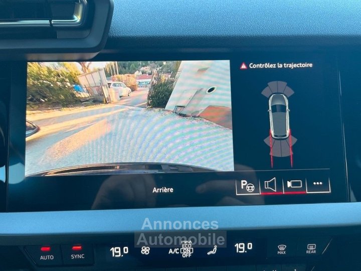 Audi A3 Sportback 35 TFSI 150CH HYBRIDE DESIGN S TRONIC 7 - 15