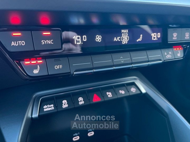 Audi A3 Sportback 35 TFSI 150CH HYBRIDE DESIGN S TRONIC 7 - 17