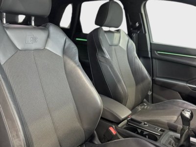 Audi Q3 20 TDI 150ch S line   - 9