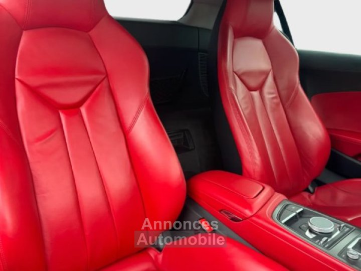 Audi R8 52 FSI quattro 5204cm3 540cv - 18