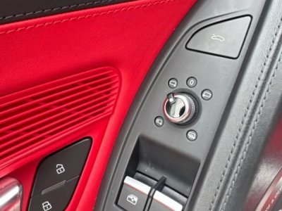 Audi R8 52 FSI quattro 5204cm3 540cv   - 20