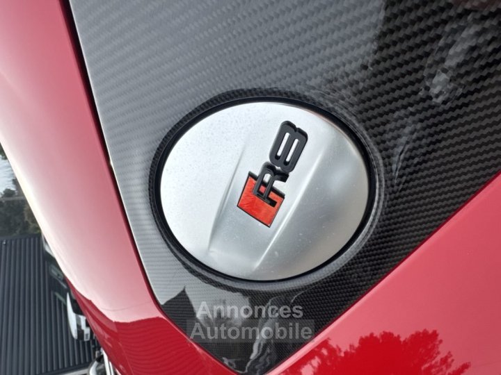 Audi R8 52 FSI quattro 5204cm3 540cv - 21