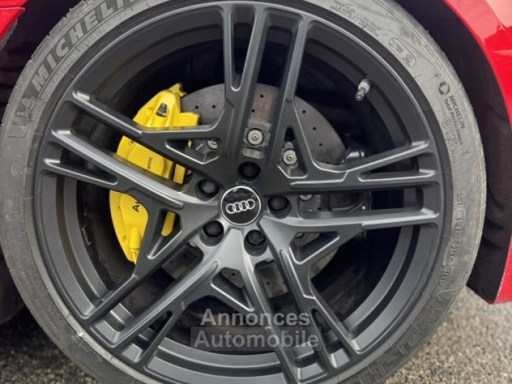 Audi R8 52 FSI quattro 5204cm3 540cv - 26