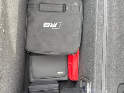 Audi R8 52 FSI quattro 5204cm3 540cv   - 28