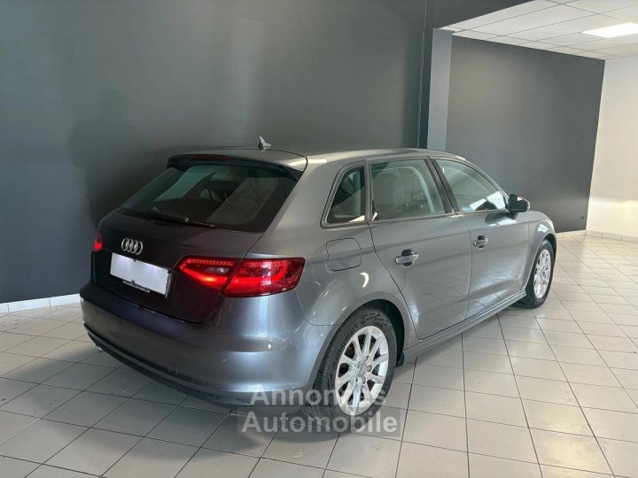Audi A3 16 l TDI 110 Attraction - 3