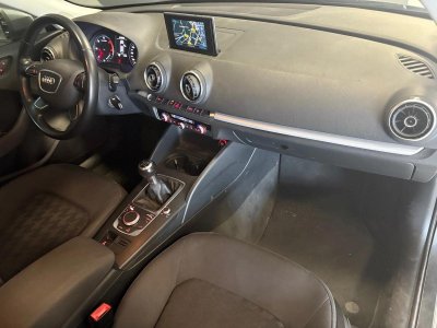 Audi A3 16 l TDI 110 Attraction   - 6