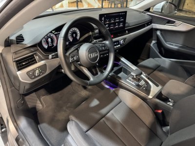 Audi A5 Sportback 40 TFSI 204 S TRONIC 7 Business Line AppleCarPlay / Eclairage d'ambiance   - 9