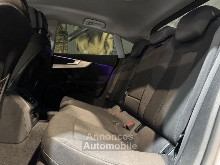 Audi A5 Sportback 40 TFSI 204 S TRONIC 7 Business Line AppleCarPlay / Eclairage d'ambiance - 21