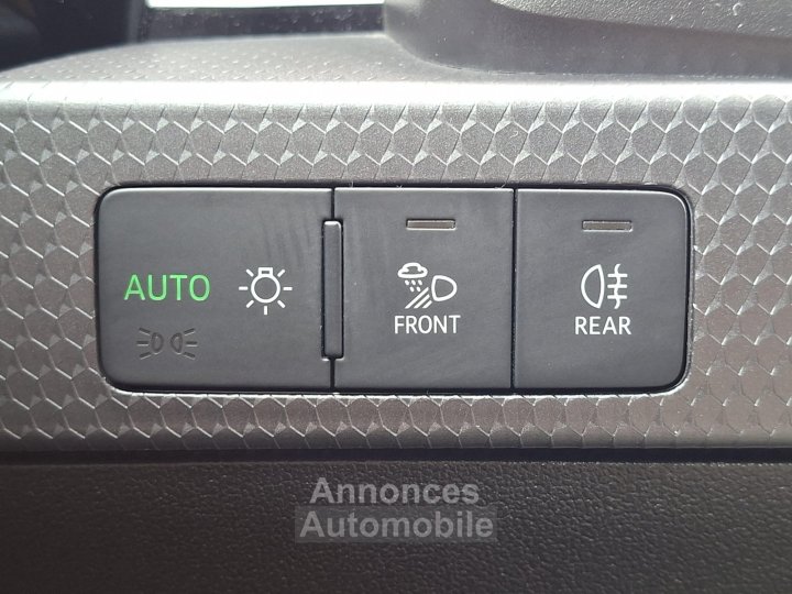 Audi A1 Sportback 30 TFSI 110 ch S tronic 7 Advanced - 12