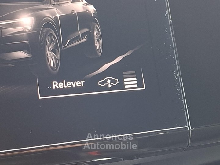 Audi e-tron SPORTBACK Sportback 55 quattro 408 ch S line - 9