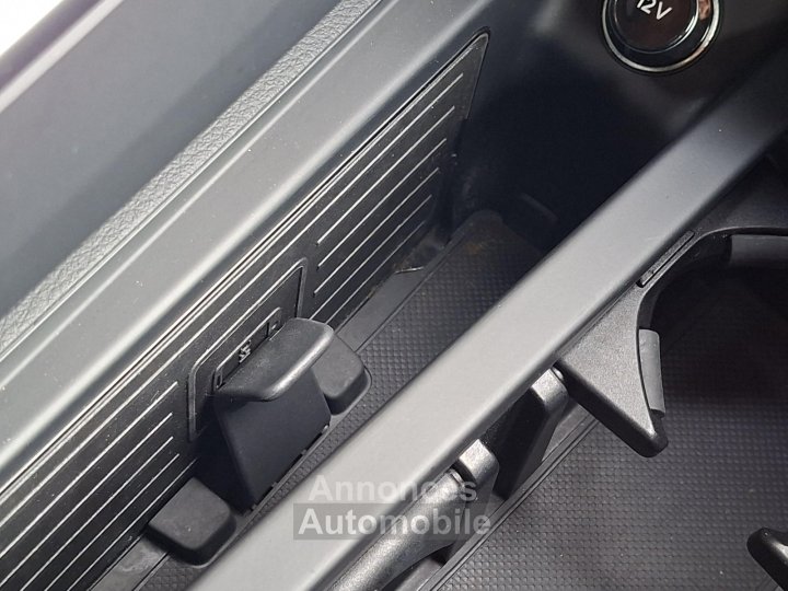 Audi e-tron SPORTBACK Sportback 55 quattro 408 ch S line - 12