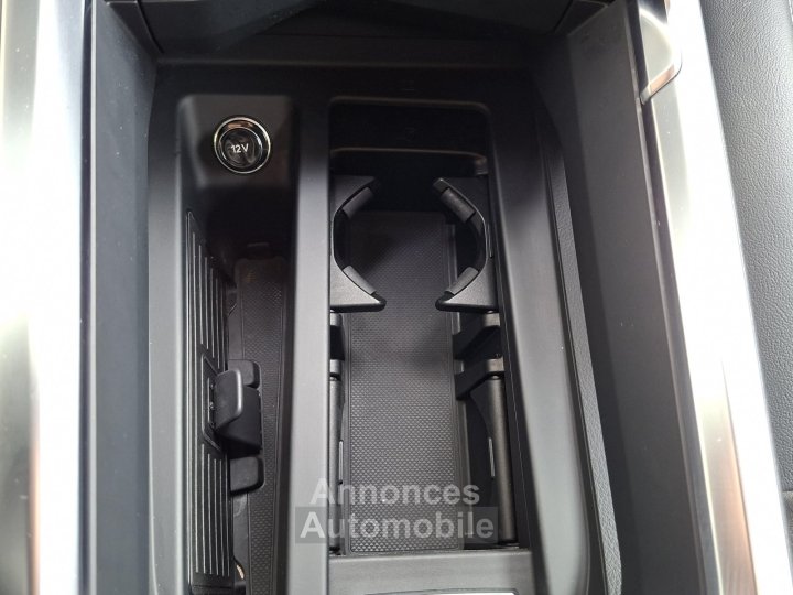 Audi e-tron SPORTBACK Sportback 55 quattro 408 ch S line - 38