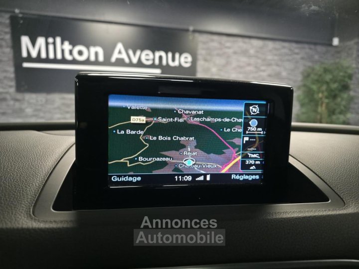 Audi Q3 14 TFSI COD - 150 - BV S-tronic Ambition Luxe - 24