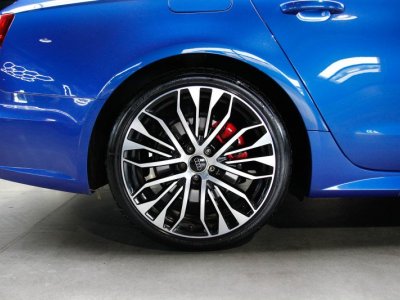 Audi A6 AVANT 30 V6 BITDI 326CH COMPETITION QUATTRO TIPTRONIC MATRIX LED / CAMERA / BLEU SEPA - 13