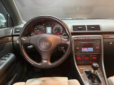 Audi S4 AVANT 42 V8 Quattro   - 7