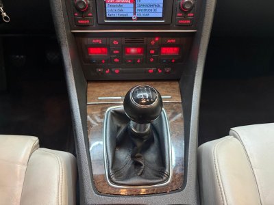 Audi S4 AVANT 42 V8 Quattro   - 9