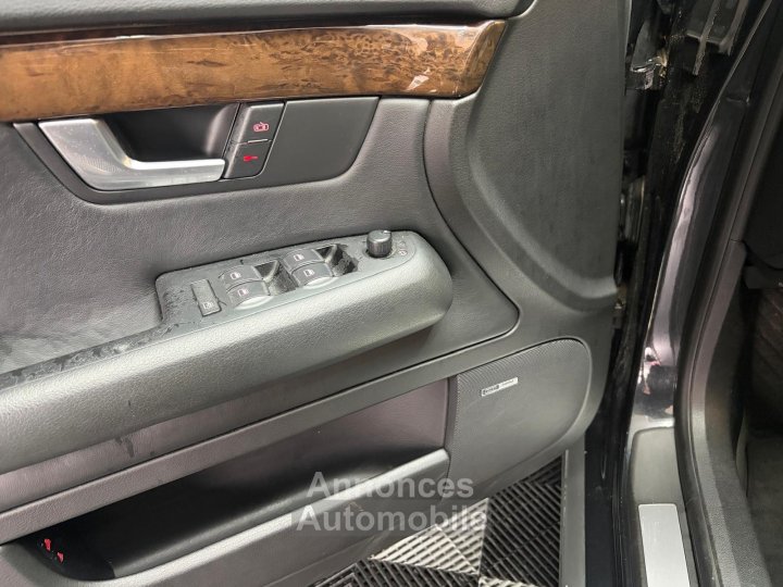 Audi S4 AVANT 42 V8 Quattro - 16