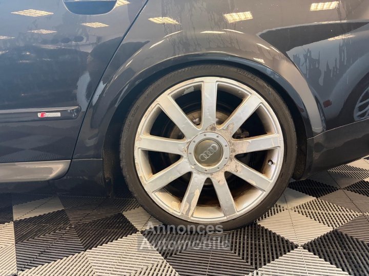 Audi S4 AVANT 42 V8 Quattro - 23