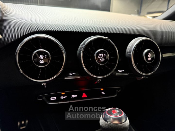 Audi TT 40 TFSI 197 S tronic 7 S line - 27