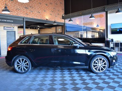 Audi A3 Sportback 20 TFSI 190 S tronic 7 Design Luxe   - 4