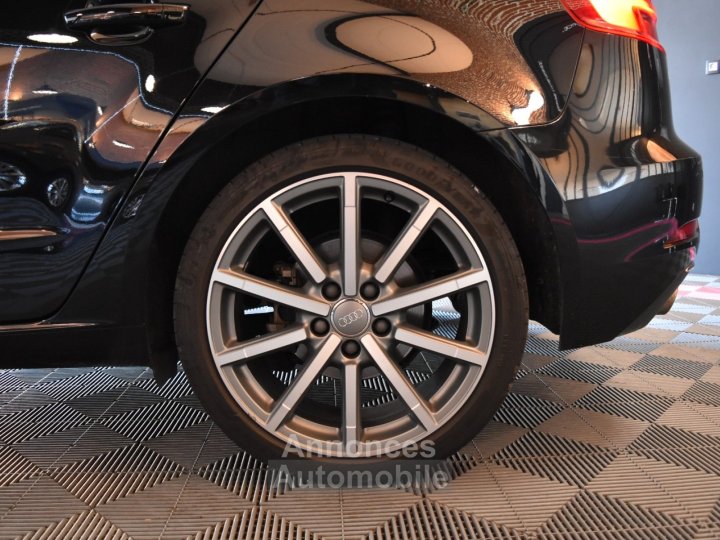 Audi A3 Sportback 20 TFSI 190 S tronic 7 Design Luxe - 8